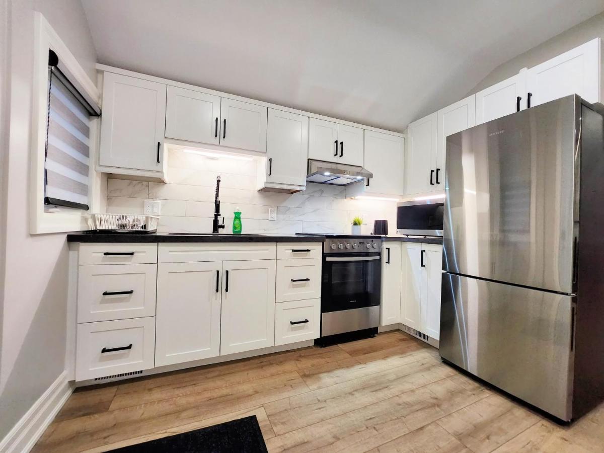 The Cozy Cove Modern King-Bedroom Full Apartment Saint Catharines ภายนอก รูปภาพ